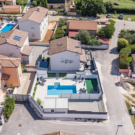 Casa Tara Three-Bedroom Holiday Home PUY Exterior foto