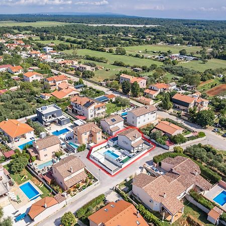 Casa Tara Three-Bedroom Holiday Home PUY Exterior foto