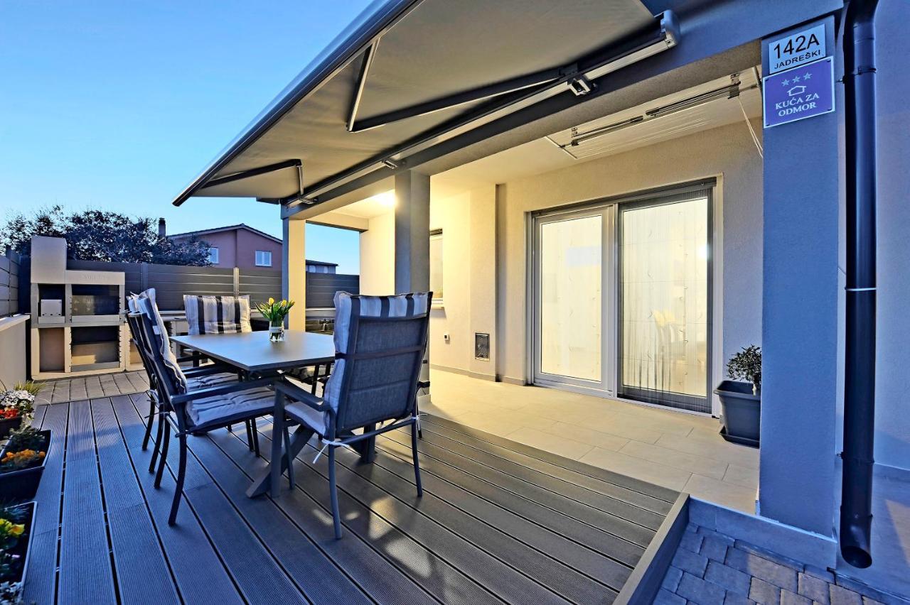Casa Tara Three-Bedroom Holiday Home PUY Exterior foto