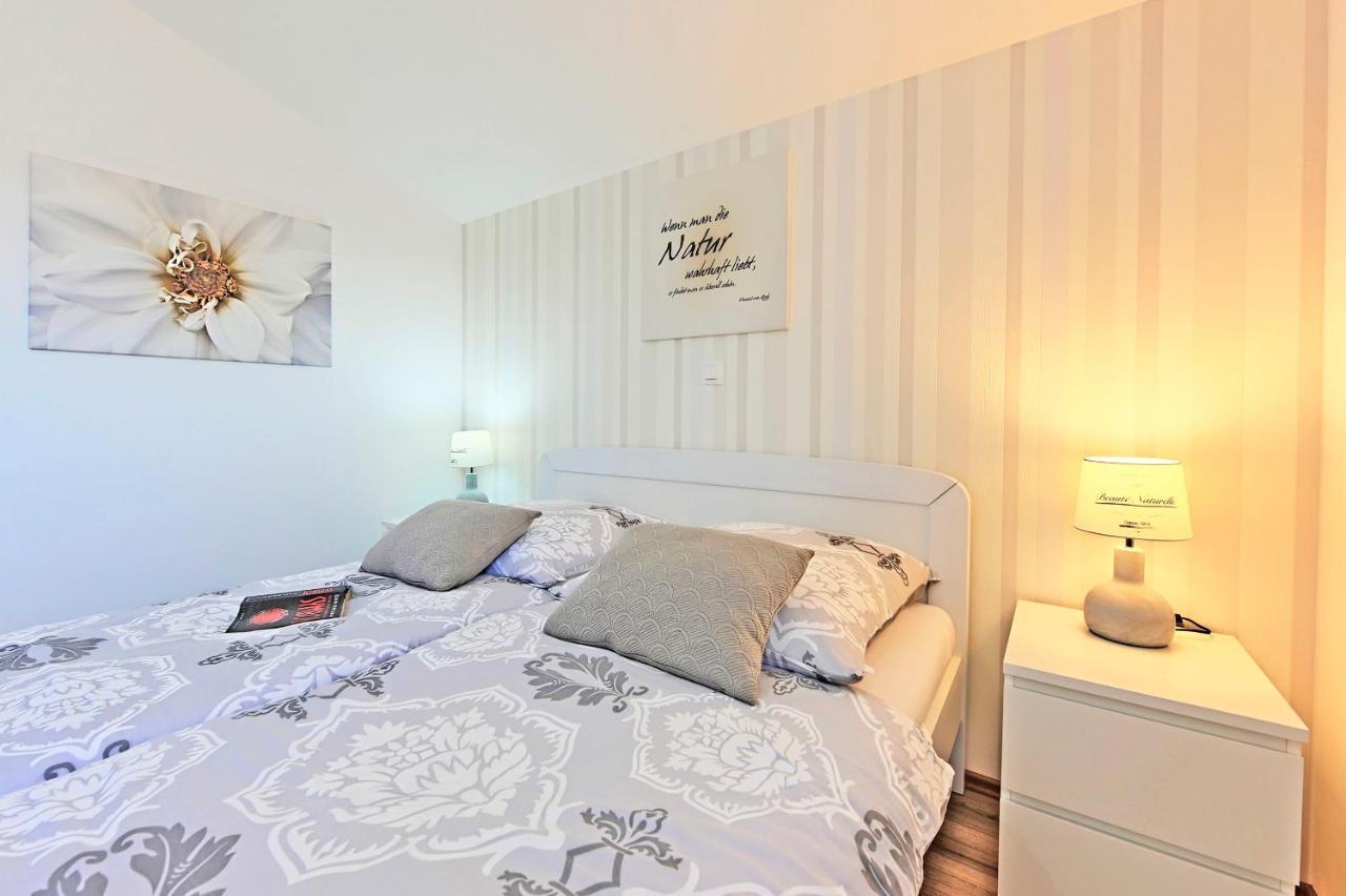 Casa Tara Three-Bedroom Holiday Home PUY Exterior foto